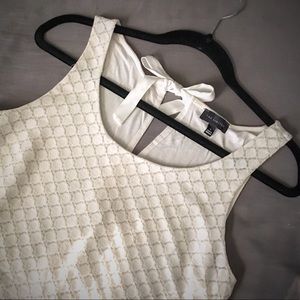 ❤️ The Limited White Cream Eyelet Lace Sleeveless Bow Top - Medium